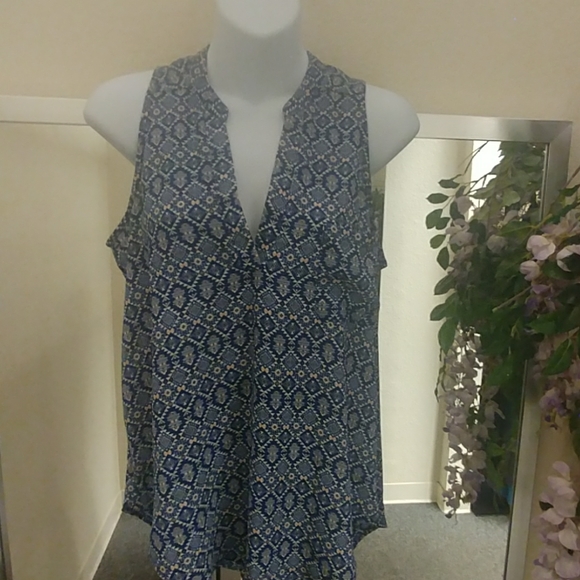 Lush Tops - Lush Printed Crepe Sleeveless Top